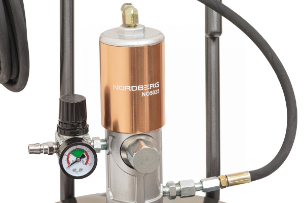 Установка пневматическая для раздачи густой смазки из бочек20 л no5025