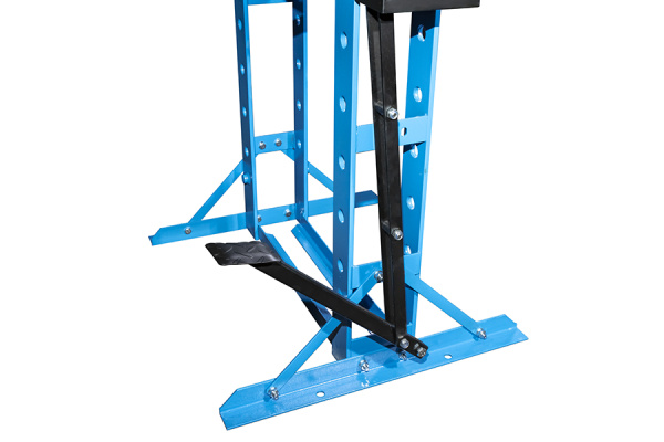 Пресс гаражный гидравлический на 30 тонн с ножным приводом, SD0824, СТАНКОИМПОРТ sd0824