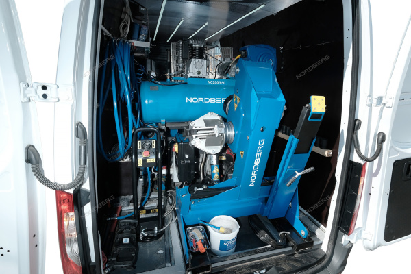 Станок шиномонтажный мобильный для грузовых авто 46trkm