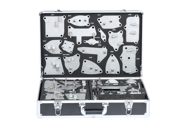 Опциональный комплект переходников в кейсе для CMT32, CMA35S, CMA30AG cm85k