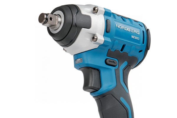 Гайковерт аккумуляторный, 1/2inch (Дюйм), 20 В, 300 Нм, аккумулятор 4 A и зарядное устройство, в чехле ne803k