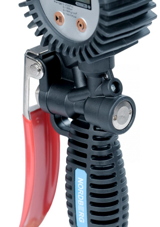 Пистолет для подкачки колес с цифровым манометром ti63