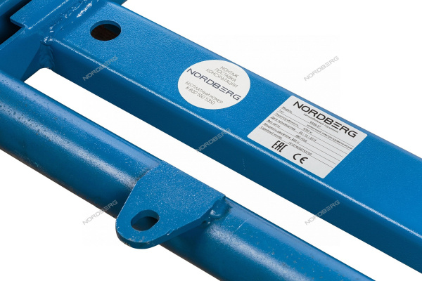 Подъемник ножничный электрогидравлический, 3 т, 220 В, без функции аварийного опускания 633s-3t