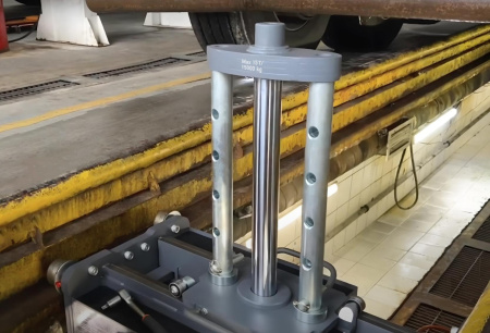 Домкрат пневмогидравлический ямный (канавный подъемник грузовой) 15т n501t