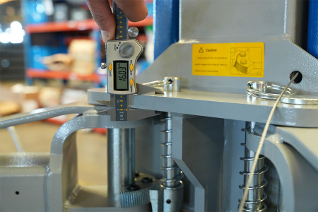 ПГН2-4.0 (П) подъёмник 2-х стоечный 4.0т, 220В пгн2-4.0 (п) 220в