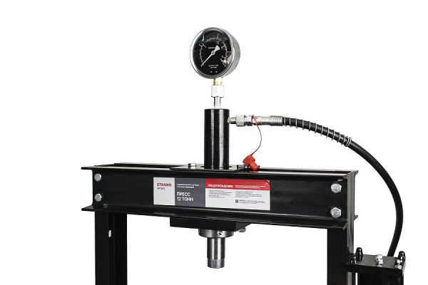 Пресс гаражный на 12 тонн с ножным приводом STANKO SP1202 sp1202