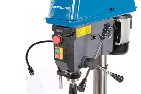 Станок сверлильный (1100Вт, 25мм, вариатор скорости,тиски) nd25111v