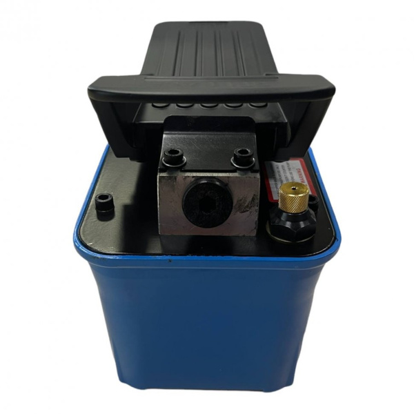 Насос пневмогидравлический 1,6л, модель TAP16, арт. № HZ 03.2.3.003J Объем 1,6лinch (Дюйм) HOREX hz 03.2.3.003j