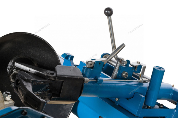 Станок шиномонтажный для грузовых автомобилей, синий 46trke(b)