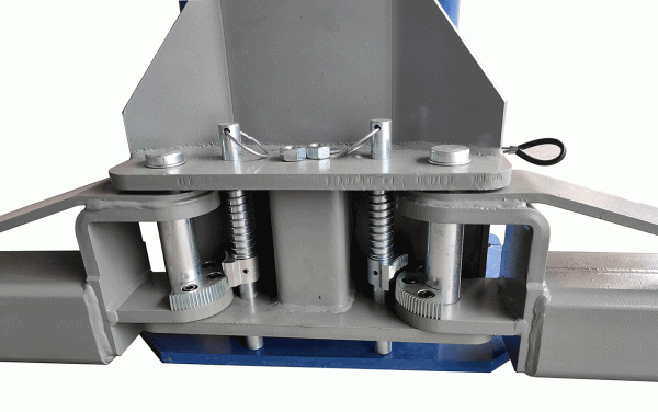 Подъемник двухстоечный 4,5 т, верхняя синхронизация, симметричный, 380 В n4120h-4,5t