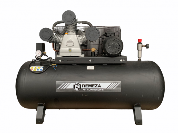 Компрессор поршневой 270.LB75 REMEZA (Белоруссия): 950 л/мин., 10 бар, ресивер 270 л., 5,5 кВт, 380В, габариты без упак. 1650x510x1150 мм, 195 кг. сб4/ф-270.lb75