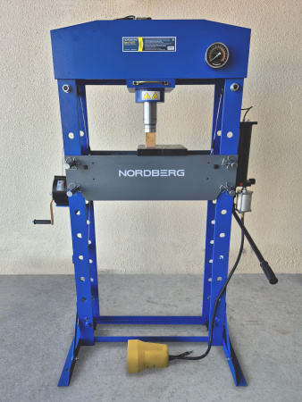 Пресс гидравлический, 50 т, пневмоуправление n3650a