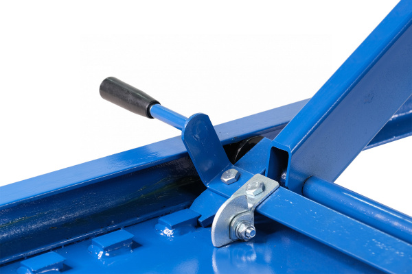 Подъемник для квадроциклов, 680 кг n4m5