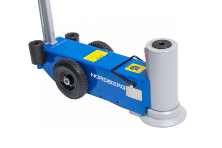 Домкрат подкатной пневмогидравлический, 30 т n301