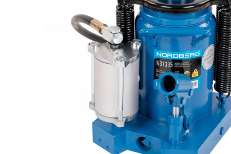 Домкрат бутылочный пневмогидравлический, 35 т n31335