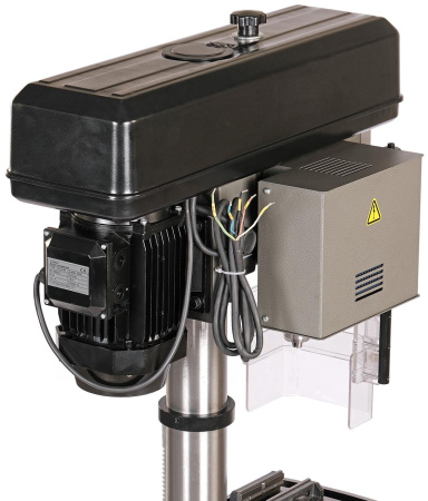 Станок сверлильный профессиональный (750 Вт, 25 мм, вариатор скорости, нарезание резьбы, тиски) nd25116pv