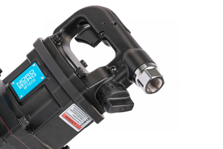 Пневмогайковерт ударный 1inch (Дюйм), 2500 Нм np18250