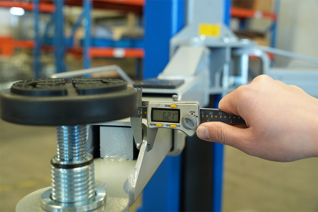 ПГН2-4.0 (П) подъёмник 2-х стоечный 4.0т, 380В пгн2-4.0 (п) 380в