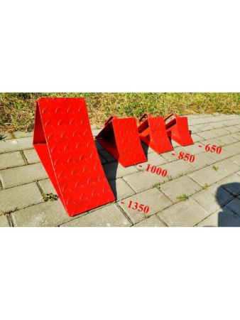 Противооткатный упор StrongBel для шин диаметром 1350 мм., до 19 тонн upor_1350