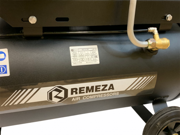 Компрессор поршневой 50.LB40 REMEZA (Белоруссия): 580 л/мин., 10 бар, ресивер 50 л., 3 кВт, 380В, габариты без упак. 900x450x800 мм, 92 кг. сб4/с-50.lb40