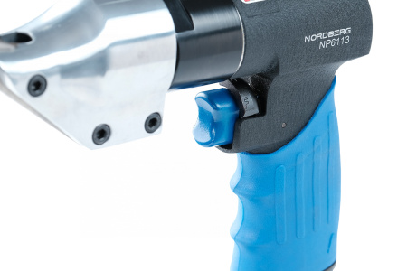 Пневмоножницы 2200 ход/мин, сталь до 1,5 мм, пистолетная рукоять np6113